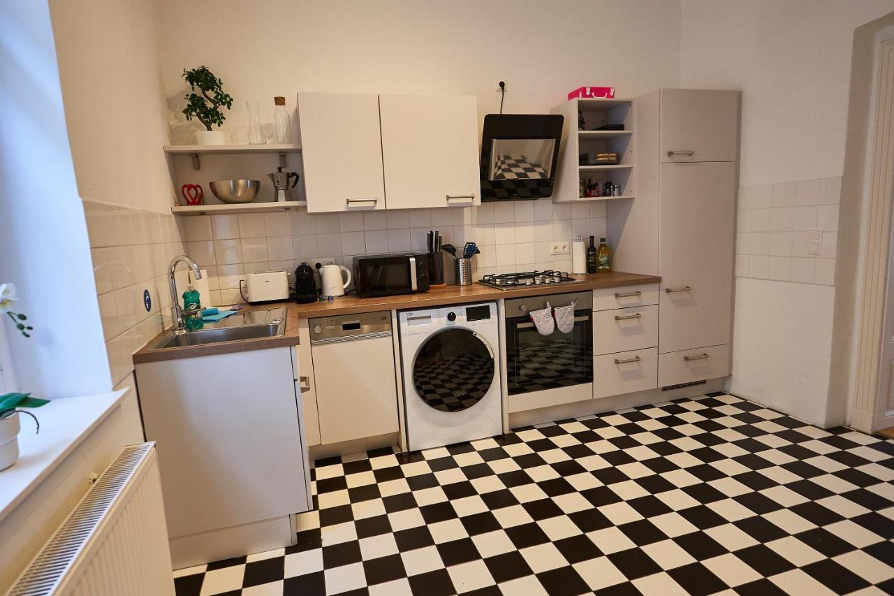 וינה Renovated & Cozy - Close To Museumsquartier מראה חיצוני תמונה